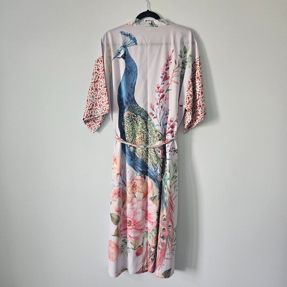 Lulla Collection tie-waist beach coverup or robe - Picture 1 of 6